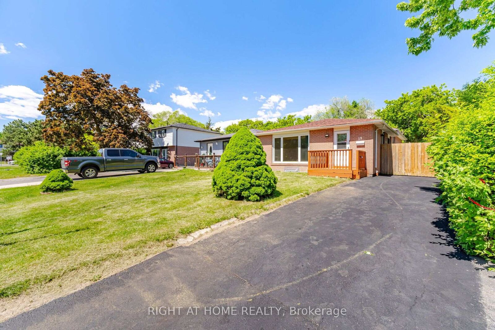 Property Photo:  59 Edenborough Drive  ON L6T 3A6 