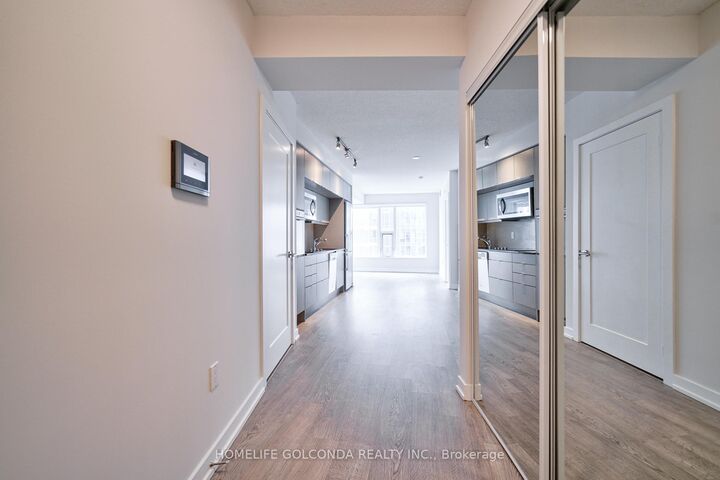 Property Photo: 10 York Street 2607 ON M5J 2Z2