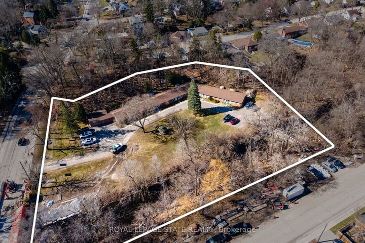 Property Photo:  50 Creighton Road  ON L9H 3B6 