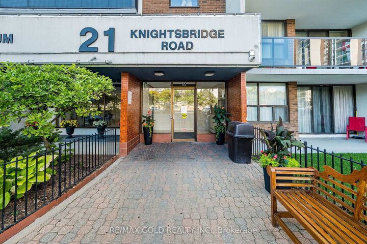 Property Photo:  21 Knightsbridge Road 407  ON L6T 3Y1 