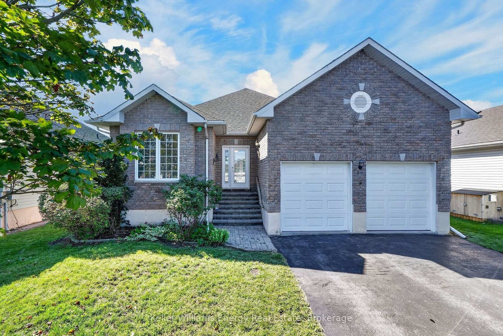 Property Photo: 56 Elmdale Drive ON K0K 3L0
