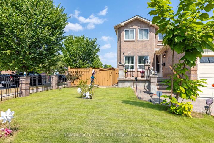 Property Photo: 55 Atkins Circle ON L6X 4B9