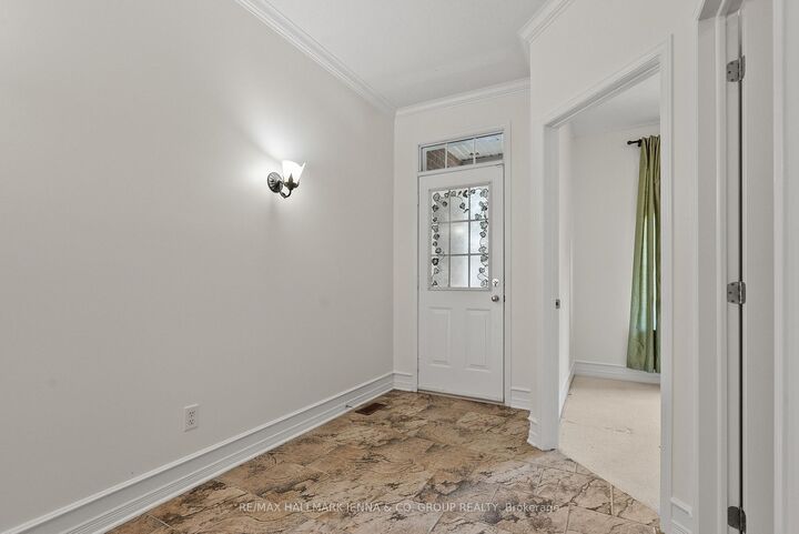 Property Photo: 110 Heathercrest Private ON K2J 5E6
