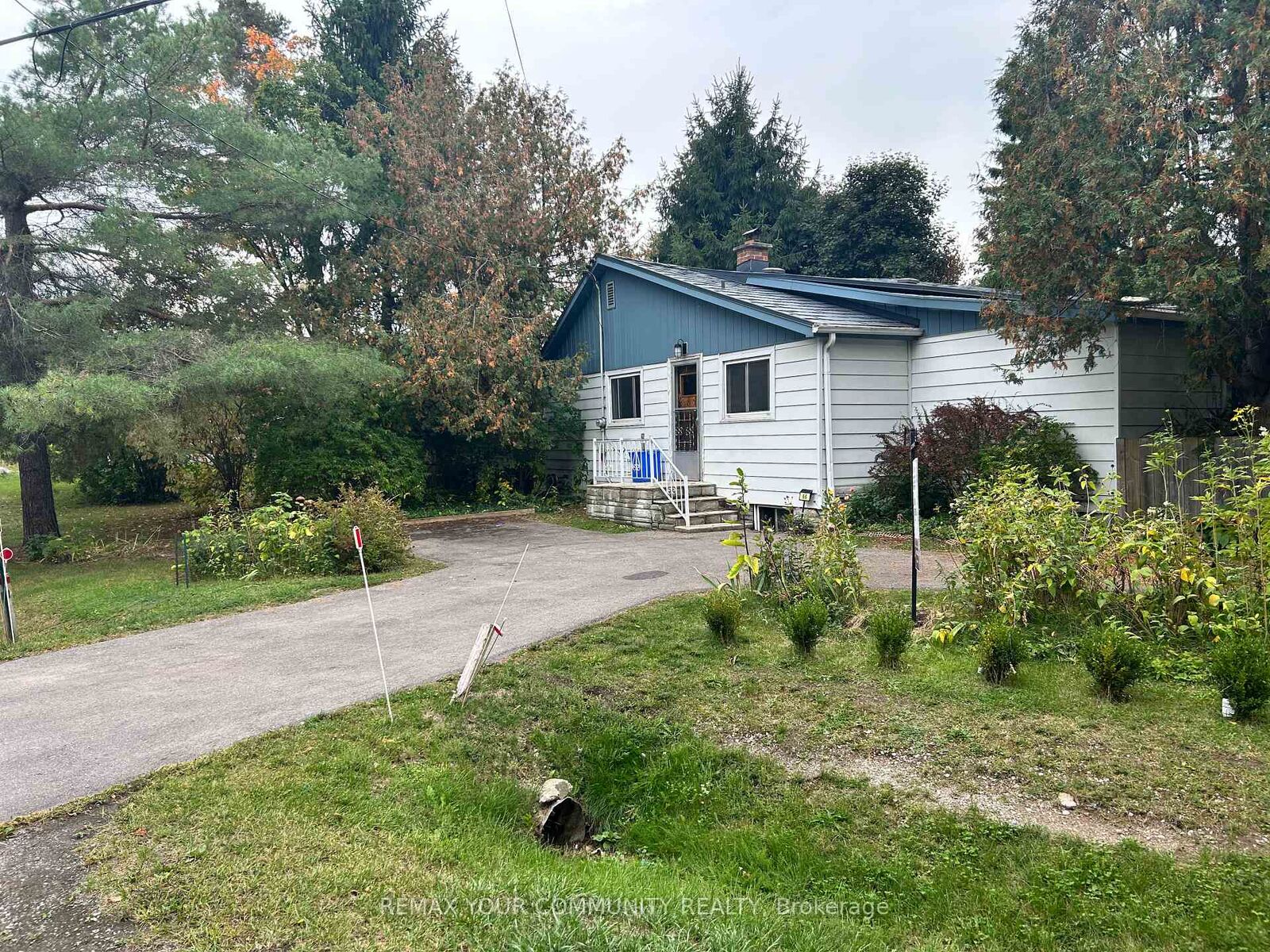 Property Photo: 66 Bradford Street ON L9N 1G6