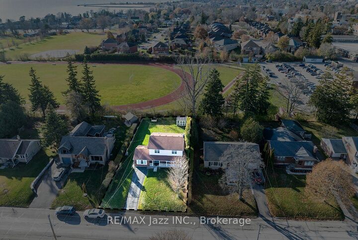 Property Photo:  149 Abbott Boulevard  ON K9A 4E5 