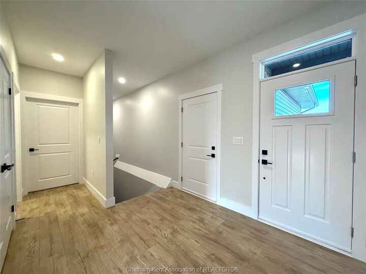 Property Photo: 40 Duskridge Road ON N7L 0G7