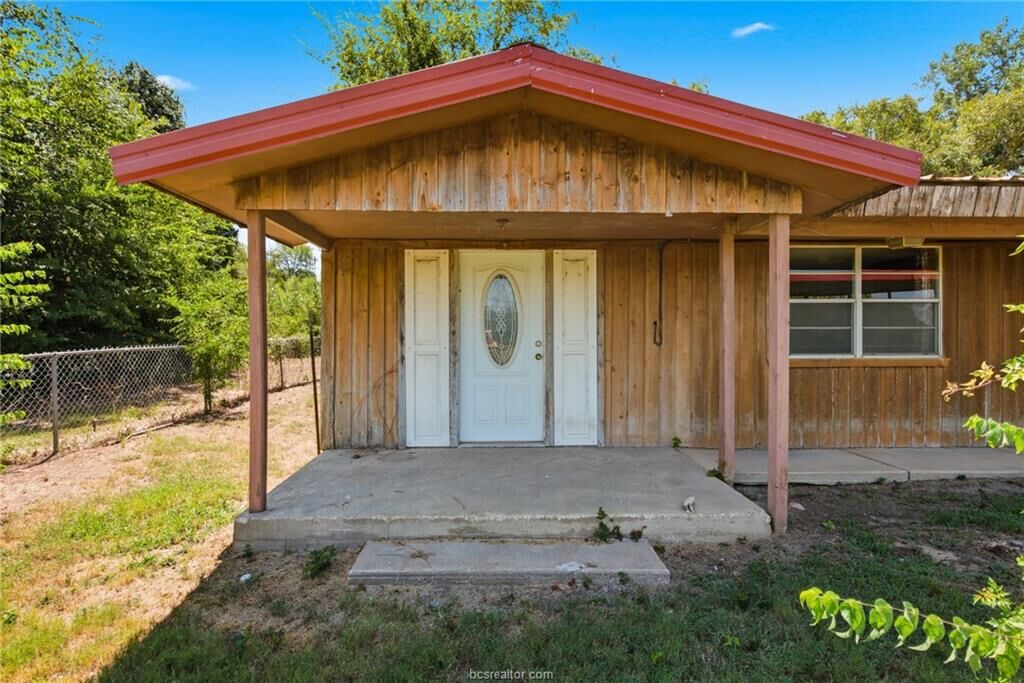 Property Photo:  8032 East Fm 979  TX 77856 