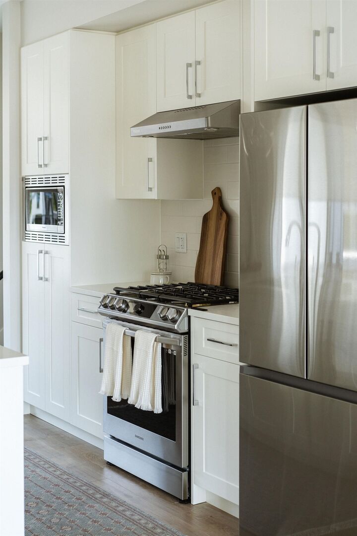 Property Photo: 1833 165A Street 137 BC V3Z 9N3