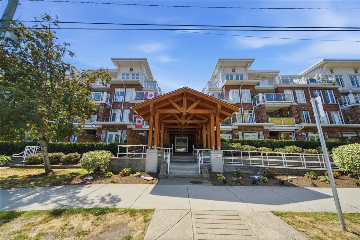 Property Photo: 4280 Moncton Street 306 BC V7E 6T4