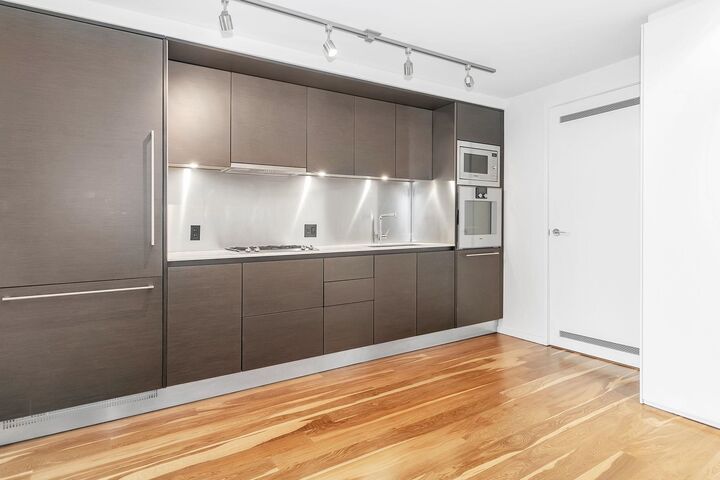 Property Photo:  1151 W Georgia Street 2703  BC V6E 0B3 