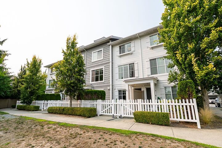 Property Photo: 16228 16 Avenue 11 BC V4A 1S7