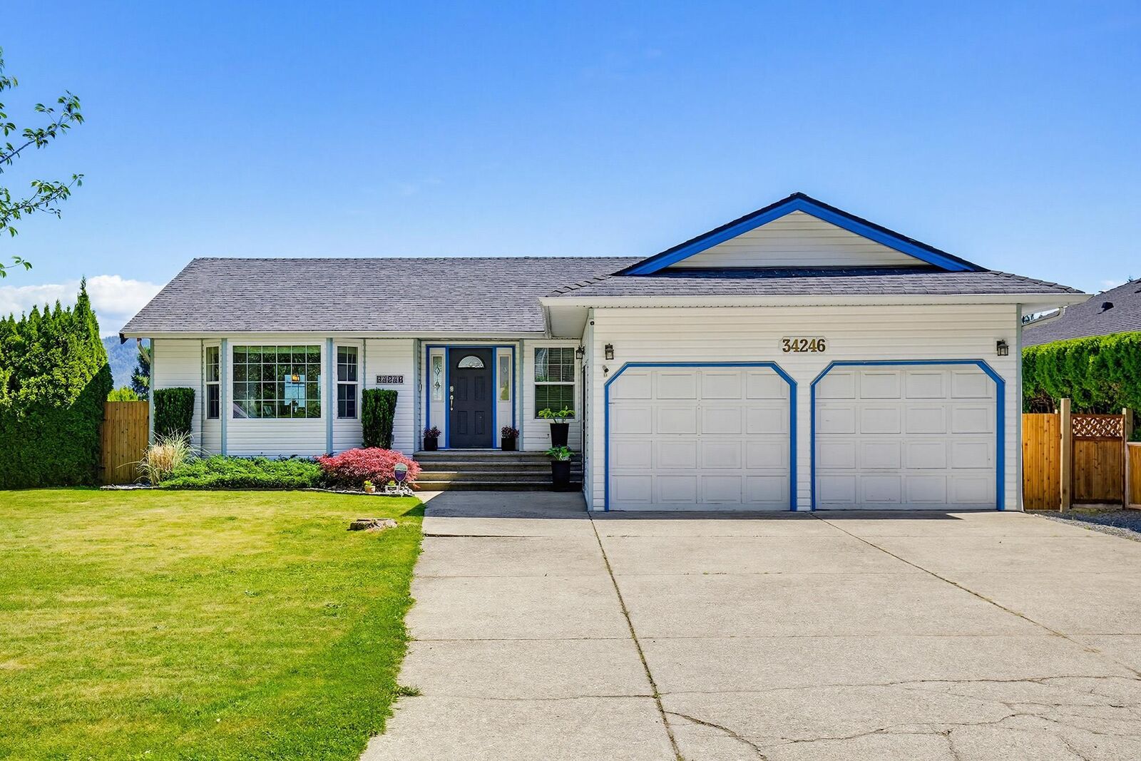 Property Photo: 34246 Jasper Avenue BC V2V 6P3