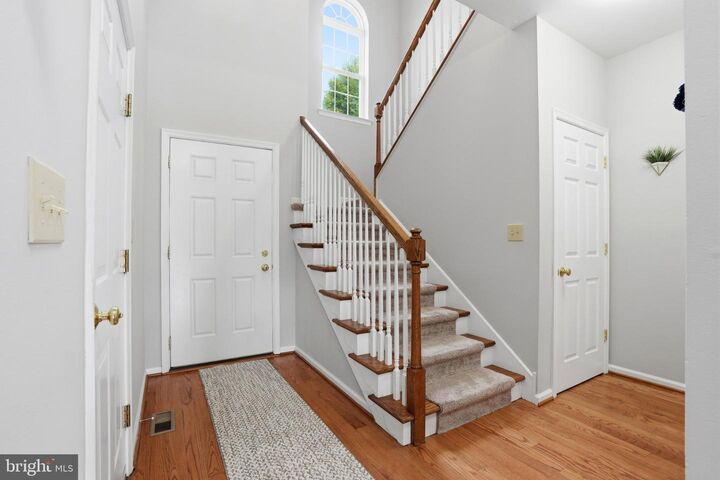 Property Photo: 526 Clearview Drive PA 18964