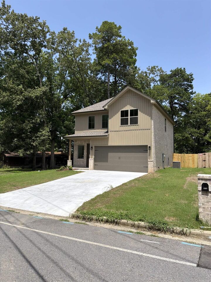 Property Photo: 414 Prickett Road AR 72022