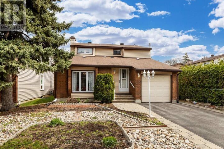 Property Photo: 125 Lanark Avenue ON K1Z 8P6