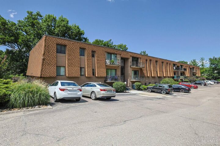 Property Photo: 6780 Harrison Avenue OH 45247