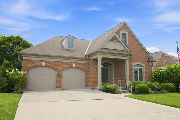 Property Photo: 4387 St Cloud Way OH 45002