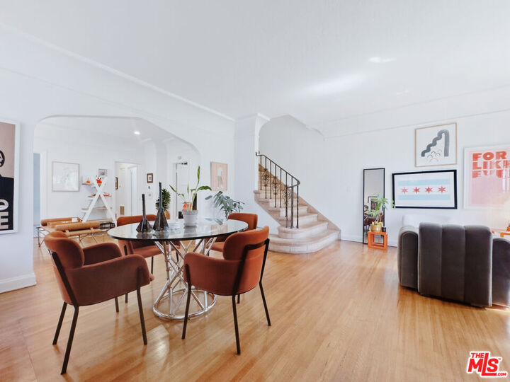 Property Photo: 934 N Harper Ave CA 90046