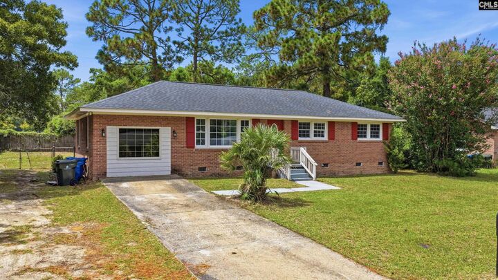 Property Photo:  220 Westgate  SC 29170 