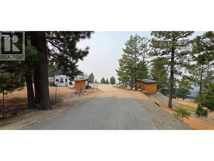 Property Photo:  120 Sasquatch Court  BC V0H 1V6 