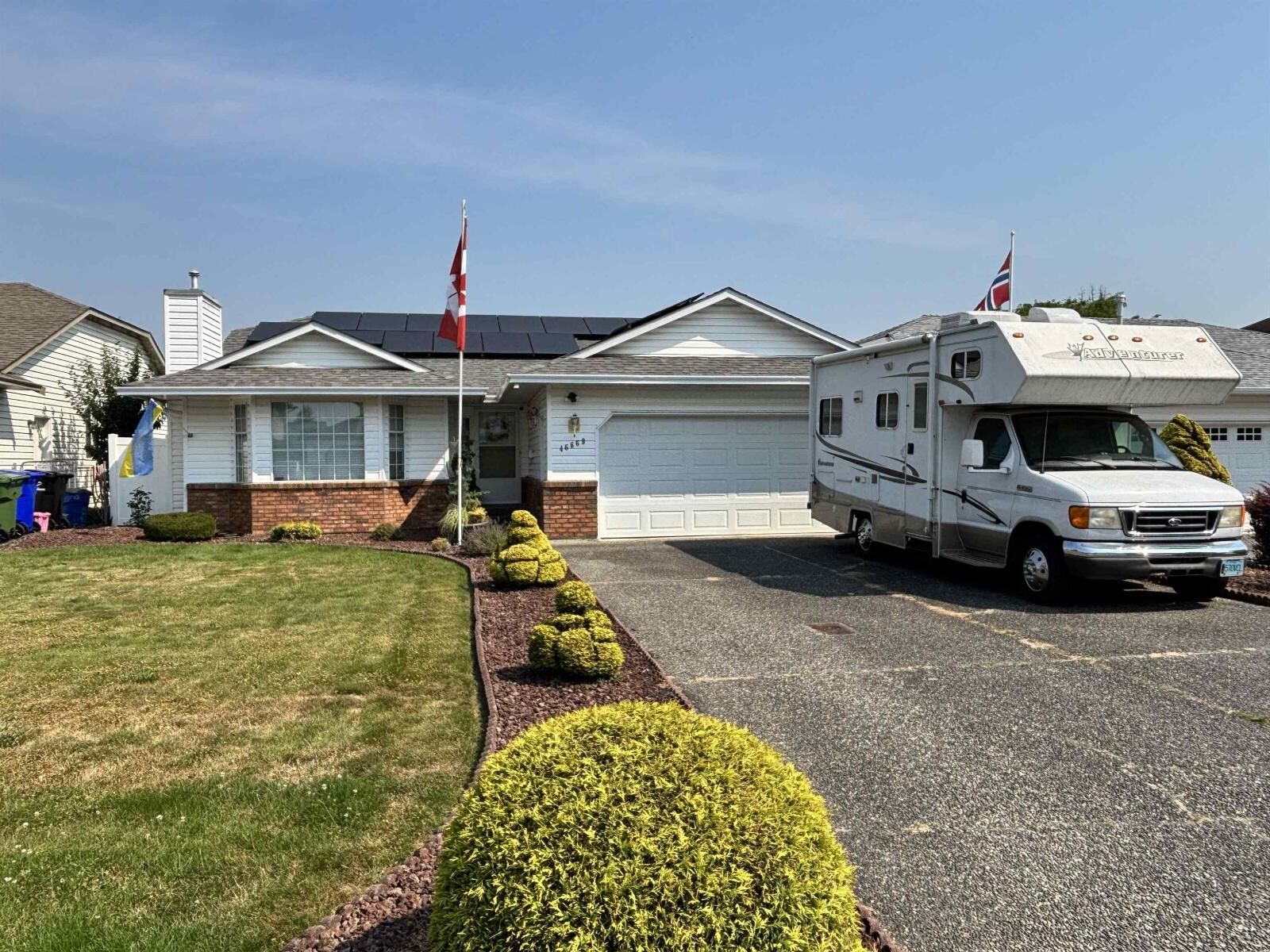 Property Photo: 46669 Ramona Drive BC V2P 8B4