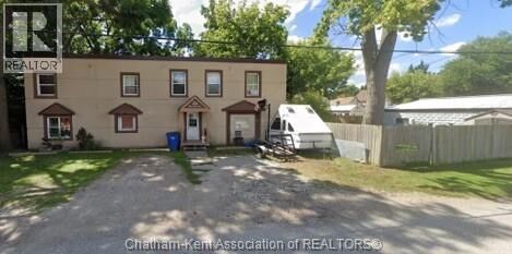 Property Photo:  26 Florence Street  ON N7L 3G1 