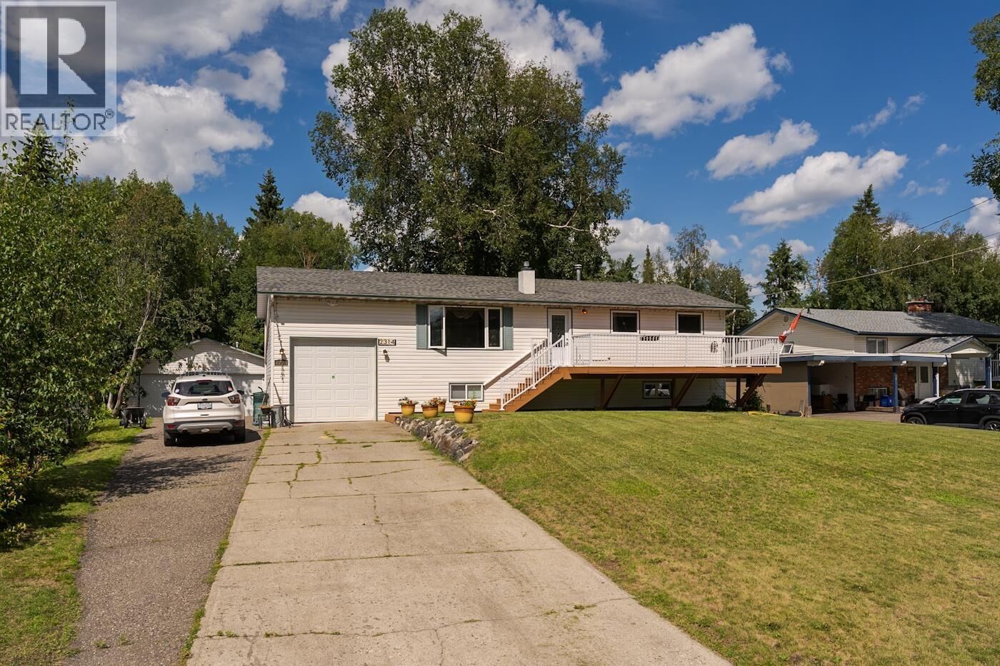 Property Photo: 2314 Glenngarry Road BC V2K 3E8