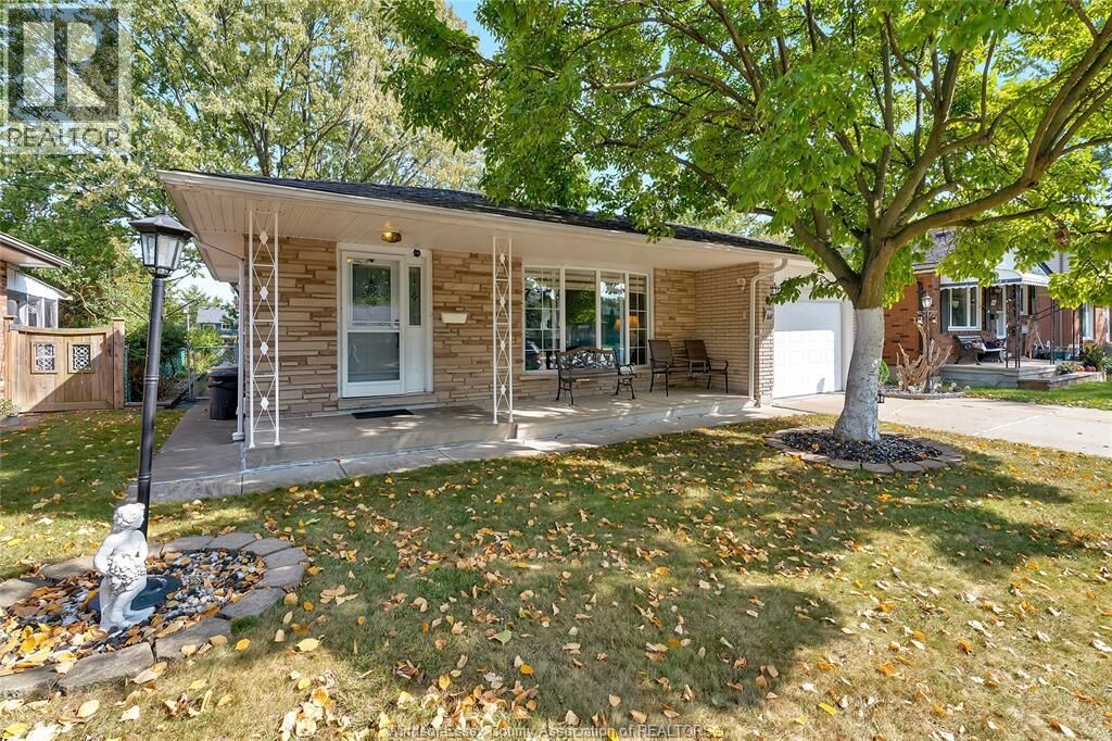 Property Photo: 2664 Rivard Avenue ON N8T 2H5