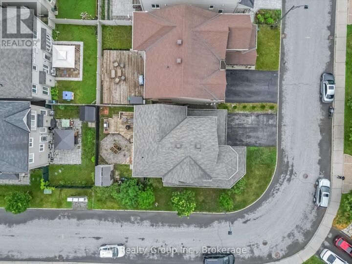 Property Photo: 3022 Freshwater Way ON K2J 3V5