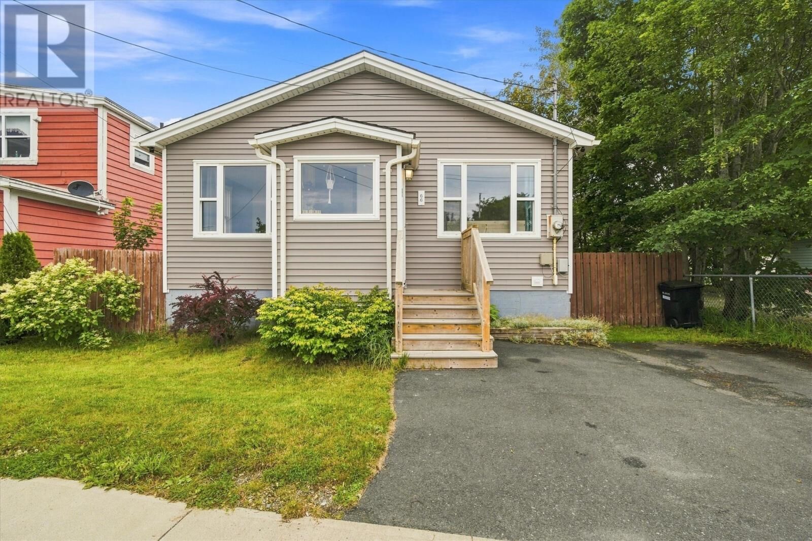 Property Photo:  66 Pearce Avenue  NL A1E 3C3 
