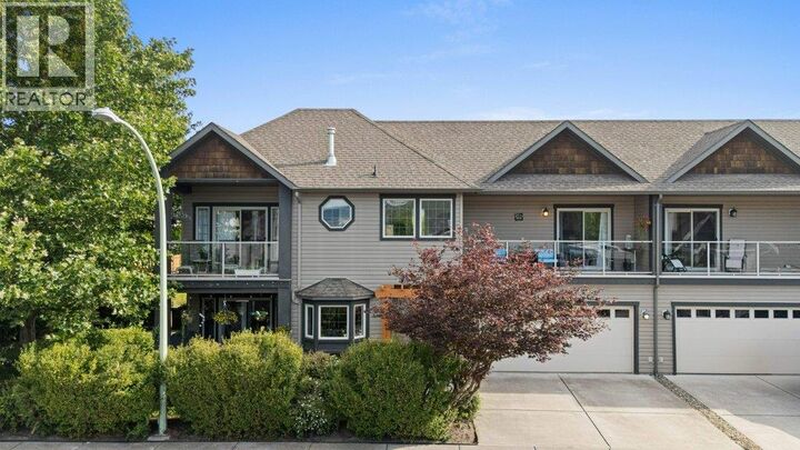 Property Photo: 3295 Clement Road BC V4V 2M5