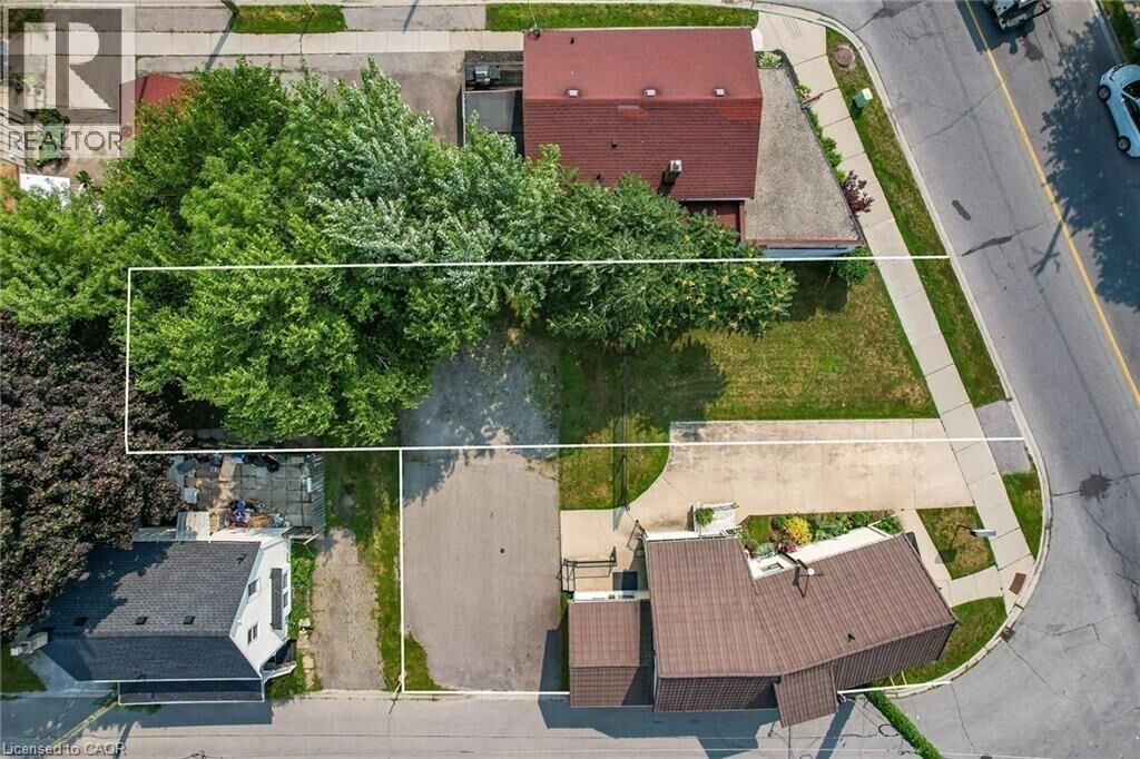 Property Photo:  147 Welland Avenue  ON L2R 2N7 