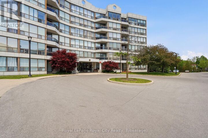 Property Photo: 107 Bagot Street 610 ON N1H 8H5