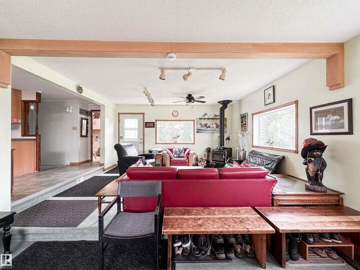 Property Photo: 55302 Rge Road 261 AB T8R 0V6