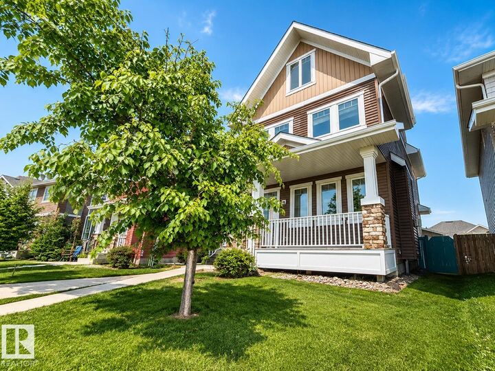 Property Photo: 16464 15 Avenue SW AB T6W 2Z7