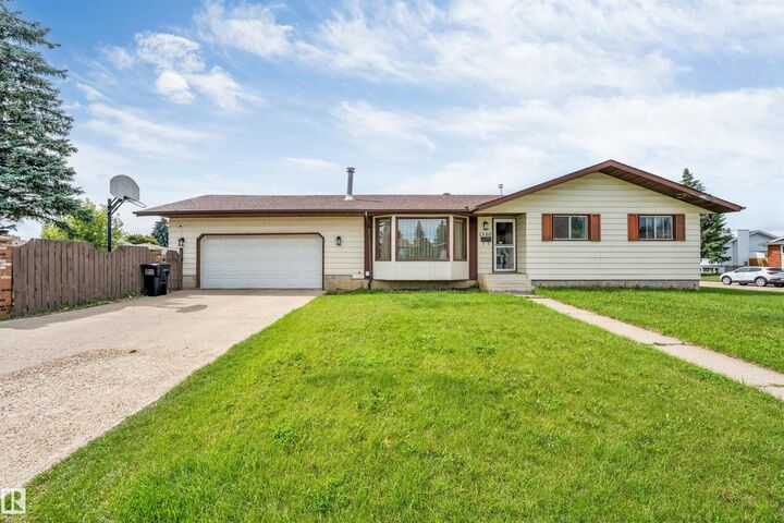 Property Photo: 1320 69 Street NW AB T6K 3K6