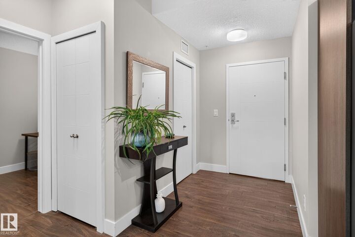 Property Photo: 10006 83 Avenue NW 301 AB T6E 2C2