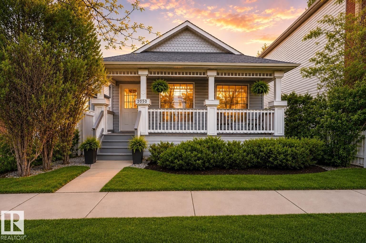 Property Photo: 2050 Tanner Wynd NW AB T6R 2R4