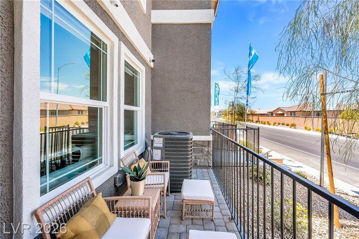 Property Photo: 903 Rosy Starling Street NV 89011