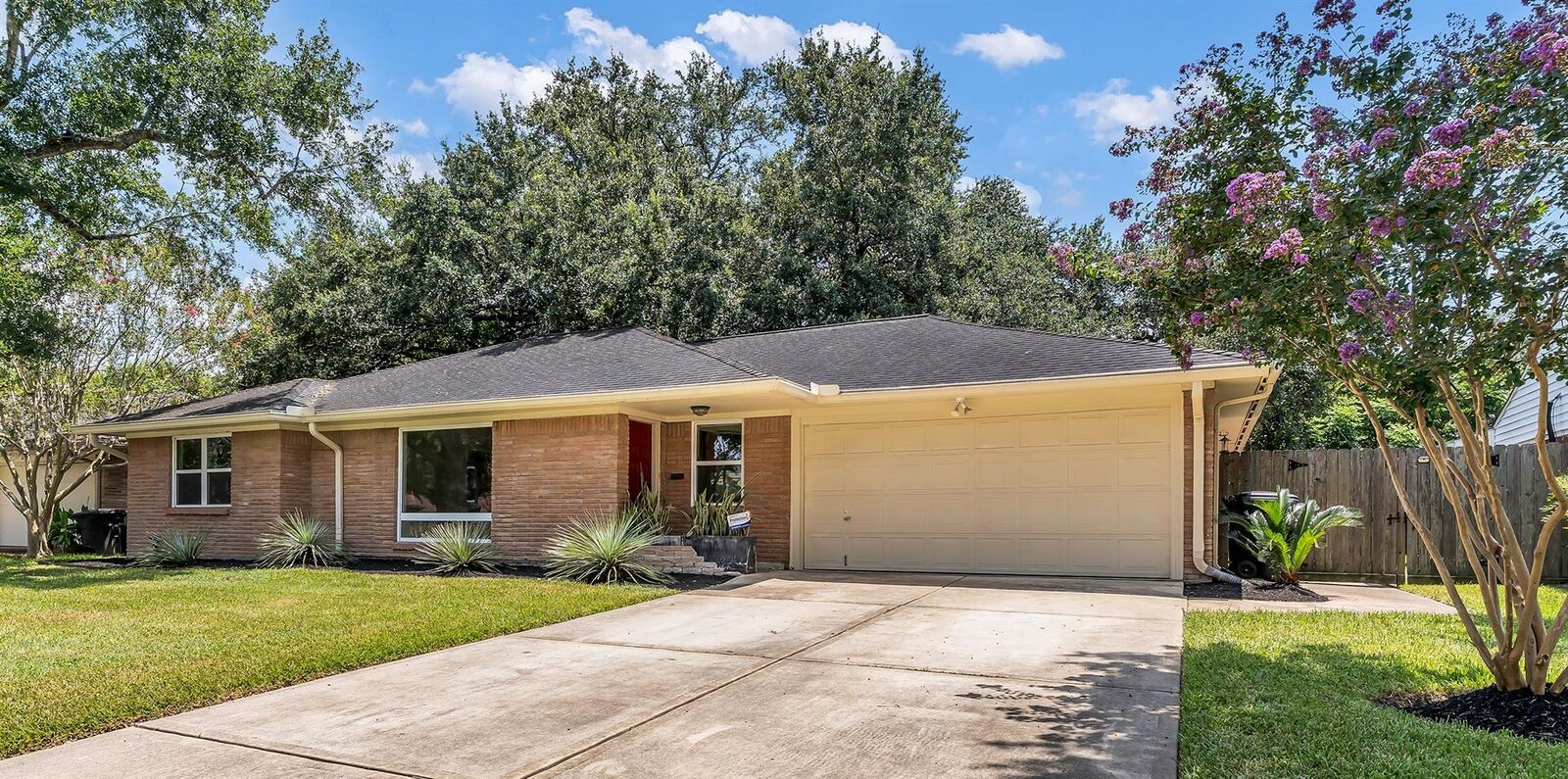 Property Photo:  4417 Willowbend Boulevard  TX 77035 