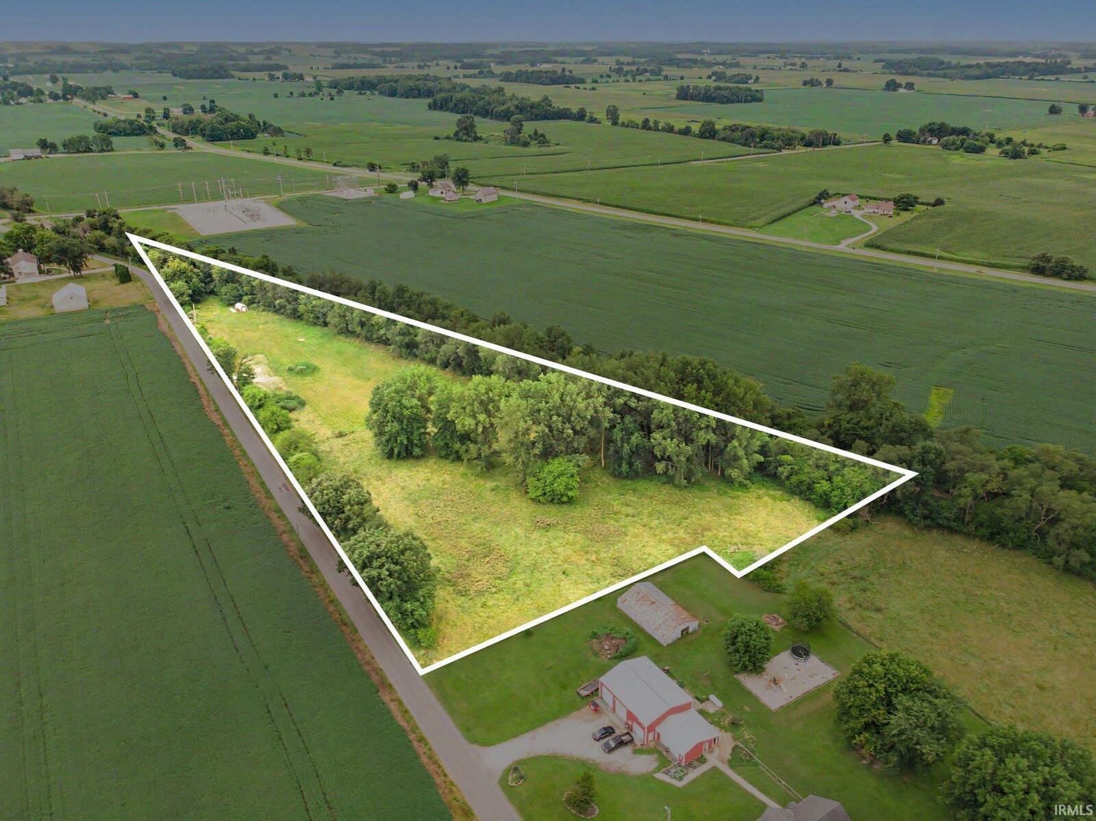 Property Photo: 17519 Juniper Road IN 46501-9590