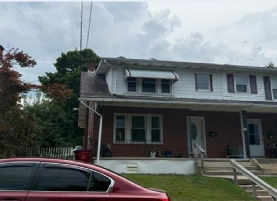 Property Photo: 35 Grandview Terrace PA 19526
