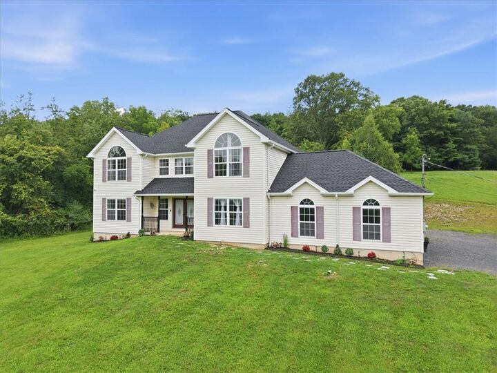Property Photo:  387 Blue Ridge Road  PA 18353 