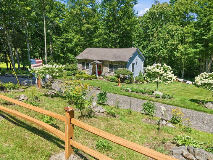 Property Photo: 661 Oak Ridge Road NY 12428