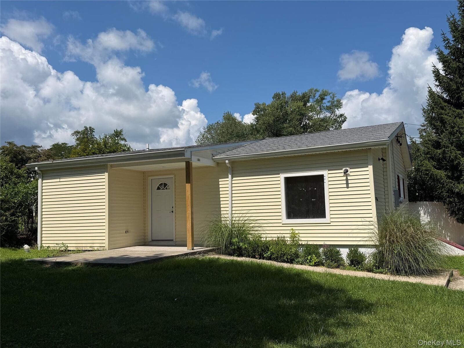 Property Photo: 17A North Street 17 A NY 10548