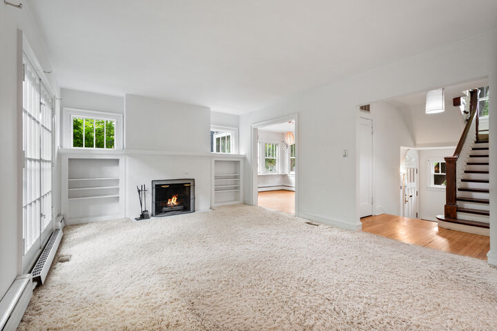 Property Photo:  1011 Crain Street  IL 60202 