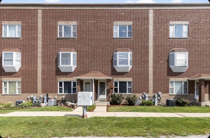 Property Photo: 18138 Martin Avenue IL 60430