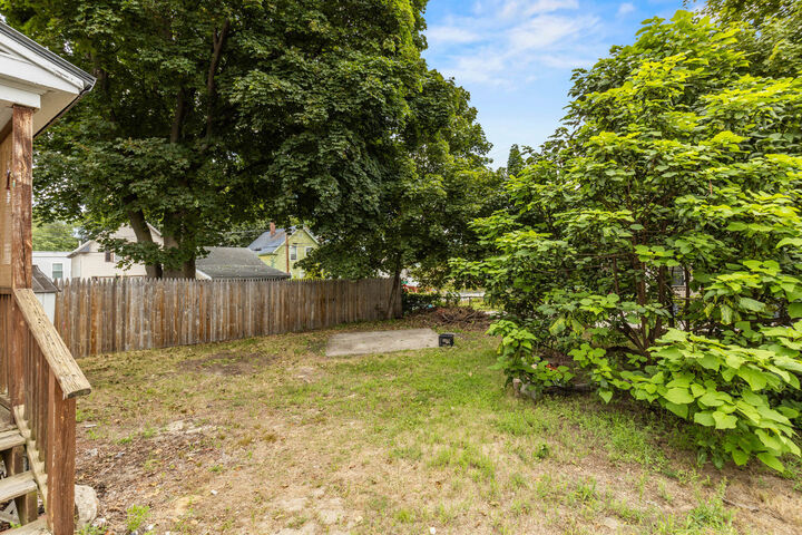 Property Photo: 23 Cottage Street ME 04073