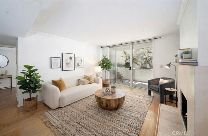 Property Photo: 5325 Newcastle 108 CA 91316