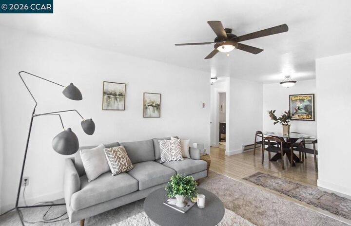 Property Photo: 100 Kinross Dr 30 CA 94598